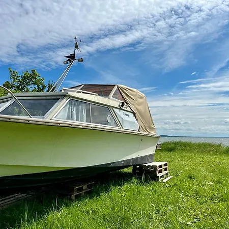 Botel Windy Paadimajutus Pulli (Saaremaa)